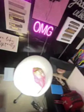 SarahStarr2020 online show from 02.22.25