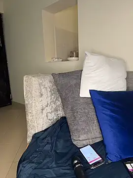 CarlaBeckky online show from 10.06.25