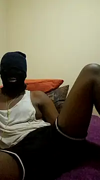 Snapshot of Gifttheskimaskboy chatting on 02.26.25 Gifttheskimaskboy online show from 02.26.25