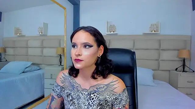 AnnyThompson  online show from 10.23.25