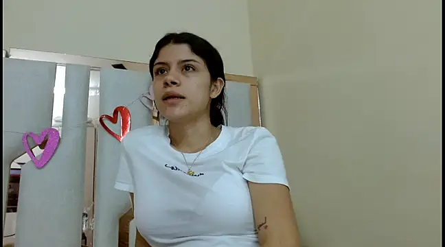 TifanyChill online show from 03.17.25