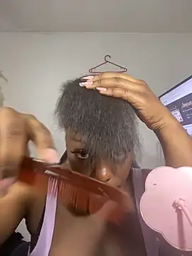 keilysofia online show from 11.28.25