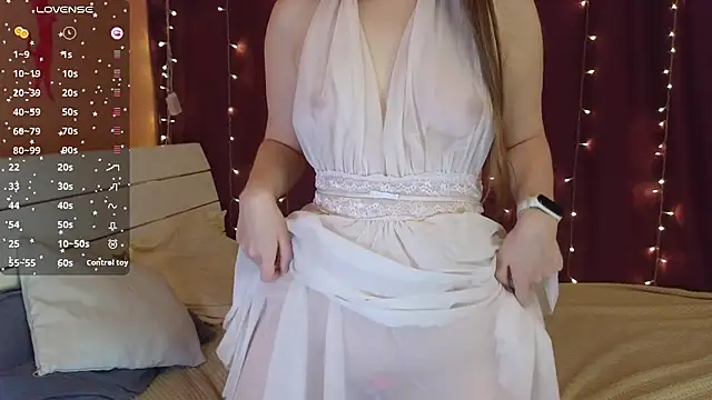 AnastasiiaFox online show from 10.12.25