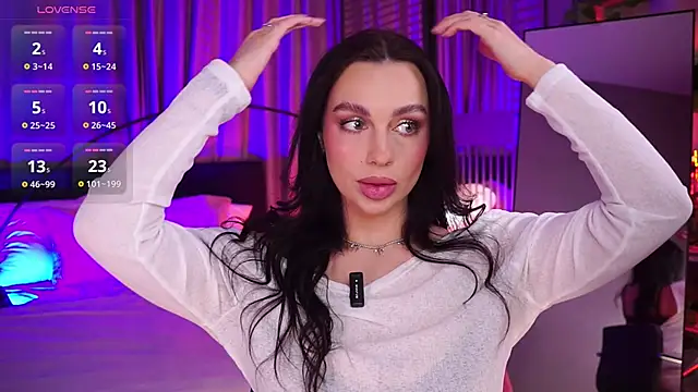 LunaNight online show from 12.14.25