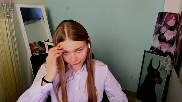 Molly sweetie online show from 01.07.25