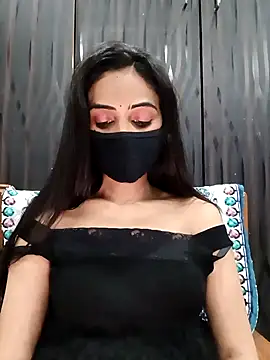 Yours-Bebo online show from 11.20.25