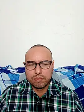 Snapshot of ElSunEagle chatting on 02.06.26 ElSunEagle online show from 02.06.26