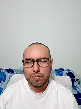 Snapshot of ElSunEagle chatting on 02.07.26 ElSunEagle online show from 02.07.26