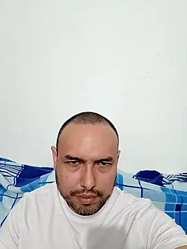 Snapshot of ElSunEagle chatting on 02.13.26 ElSunEagle online show from 02.13.26