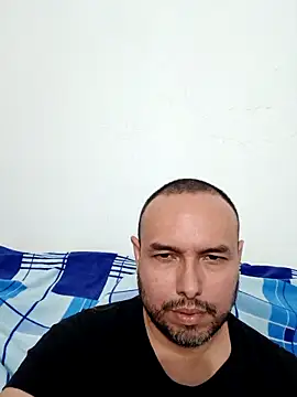 Snapshot of ElSunEagle chatting on 02.18.26 ElSunEagle online show from 02.18.26