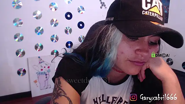 abril666 online show from 03.17.25