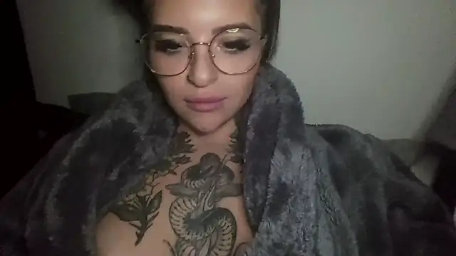 Snapshot of Rubyrichhxo chatting on 12.25.24 Rubyrichhxo online show from 12.25.24