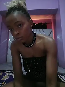 Pretty-queen123 online show from 02.06.26