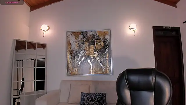 CorinneRusso online show from 01.07.25