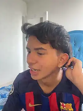 Leonarrrd 01 online show from 10.25.25