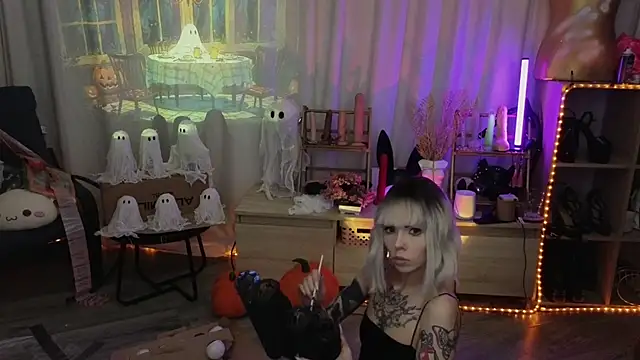 Kerry Kirk online show from 10.24.25