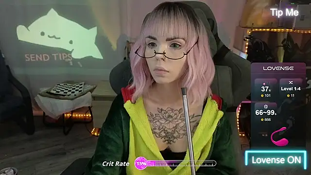 Kerry Kirk online show from 11.19.25