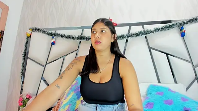  aurora18  online show from 01.06.26