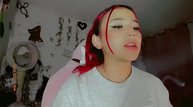 madisonx17 online show from 01.05.25