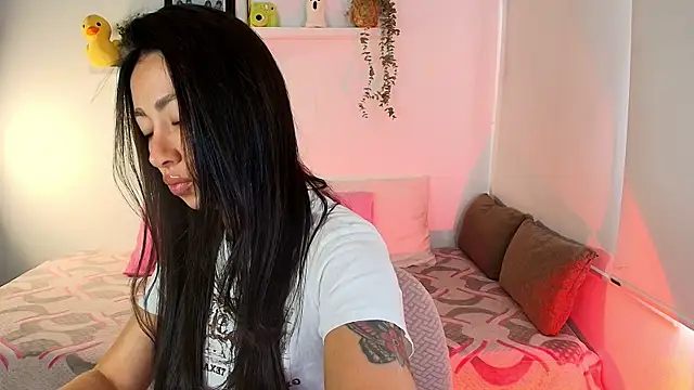 lilyy evanss online show from 01.05.26