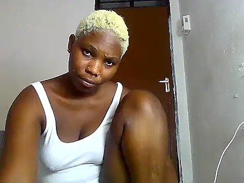 Snapshot of SexyKimberly23 chatting on 11.09.25 SexyKimberly23 online show from 11.09.25