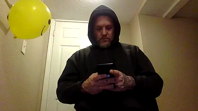 Snapshot of Buddy_Cuck chatting on 01.18.26 Buddy Cuck online show from 01.18.26