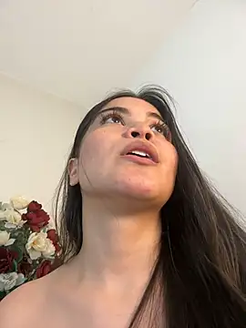 CamilaSofiia online show from 03.16.25
