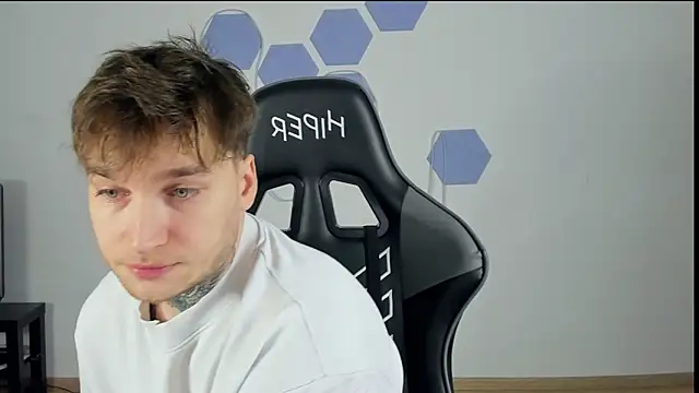 Chris Tyson online show from 01.03.25