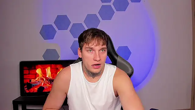 Chris Tyson online show from 10.03.25