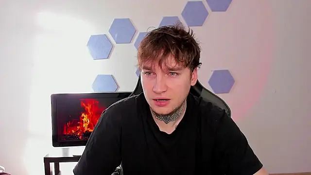 Chris Tyson online show from 11.17.25