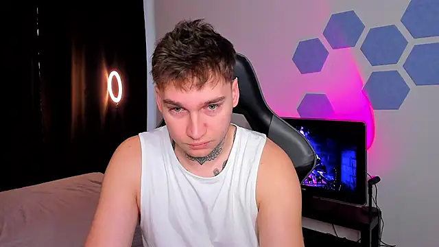 Chris Tyson online show from 11.28.25