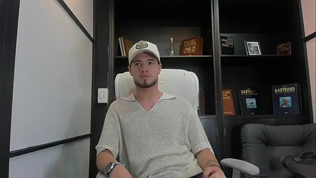 EdwardRoss  online show from 03.05.25