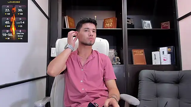 EdwardRoss  online show from 03.15.25