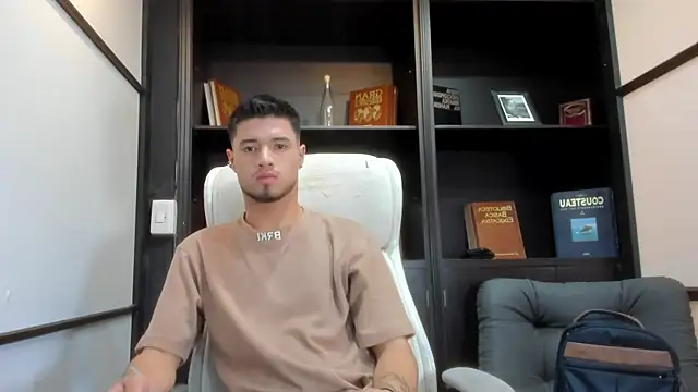 EdwardRoss  online show from 03.20.25