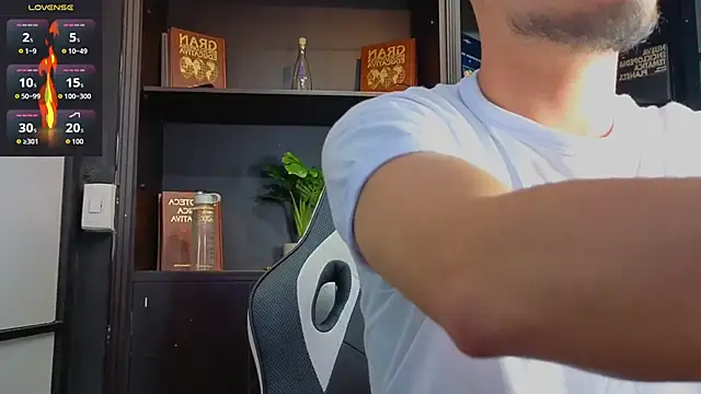 EdwardRoss  online show from 10.07.25