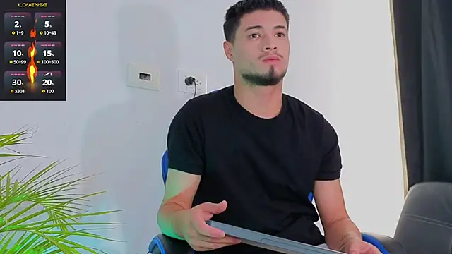 EdwardRoss  online show from 11.30.25