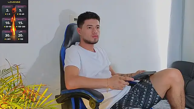 EdwardRoss  online show from 03.23.26