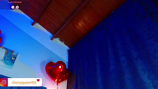 Cherryyquen online show from 02.18.25