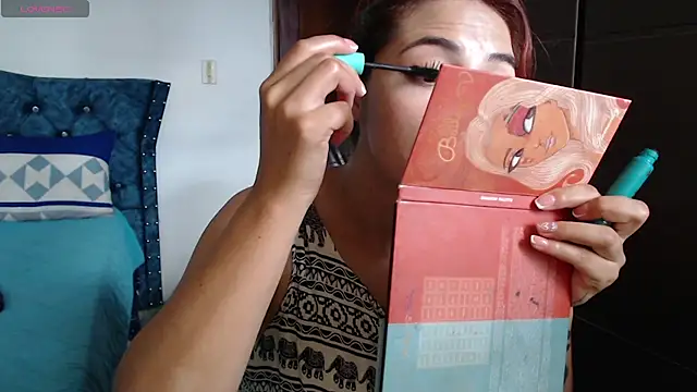 Kate lorens9 online show from 12.12.24