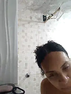 Snapshot of Julia_Pretinha chatting on 09.10.25 Julia Pretinha online show from 09.10.25