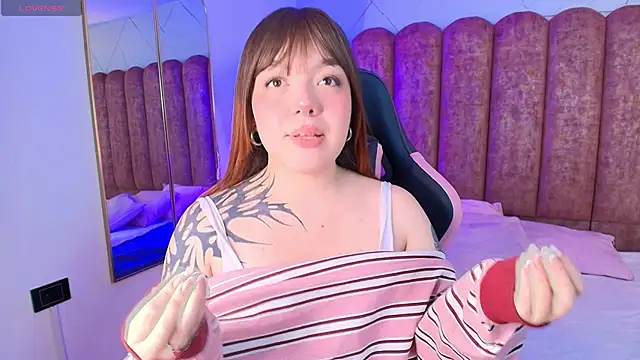 Snapshot of Fluffy_Bubble21 chatting on 02.28.26 Fluffy Bubble21 online show from 02.28.26