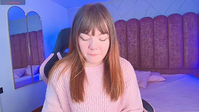 Fluffy Bubble21 online show from 04.13.26