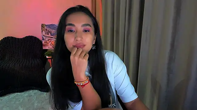 worldofkim online show from 02.14.25