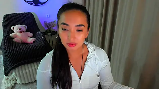 worldofkim online show from 09.17.25