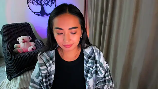 worldofkim online show from 10.08.25