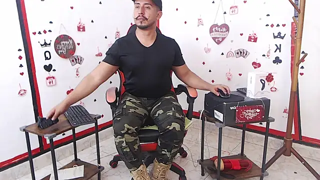 KalethBigDick online show from 02.12.25