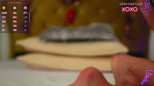 VelmaEvans online show from 12.04.25