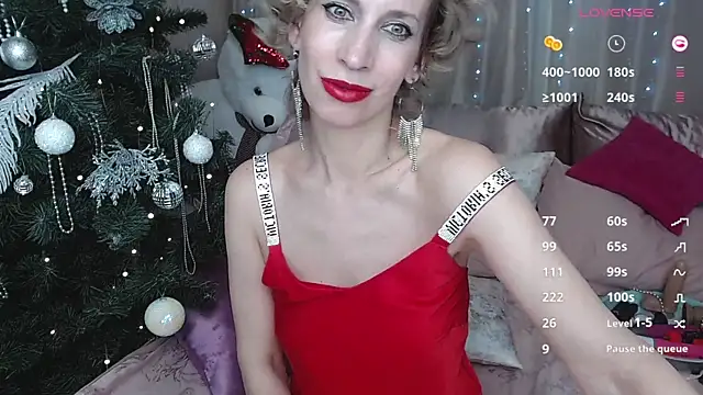 AdrianaSea online show from 12.15.24