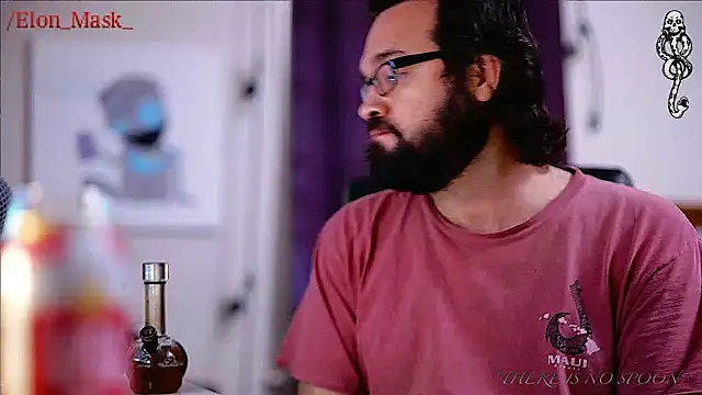 Seraph De La Luna online show from 01.04.25