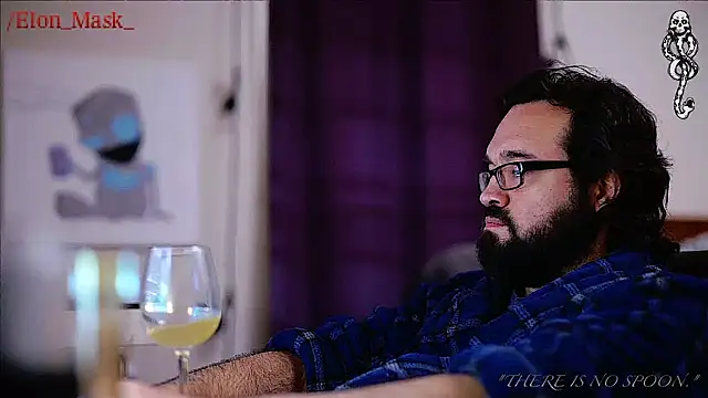 Seraph De La Luna online show from 01.06.25